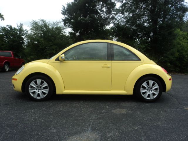 2009 Volkswagen New Beetle XR