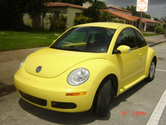 2009 Volkswagen New Beetle XR