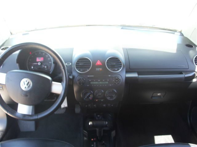 2009 Volkswagen New Beetle Supercharged Notchback