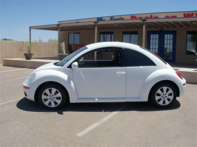 2009 Volkswagen New Beetle Supercharged Notchback