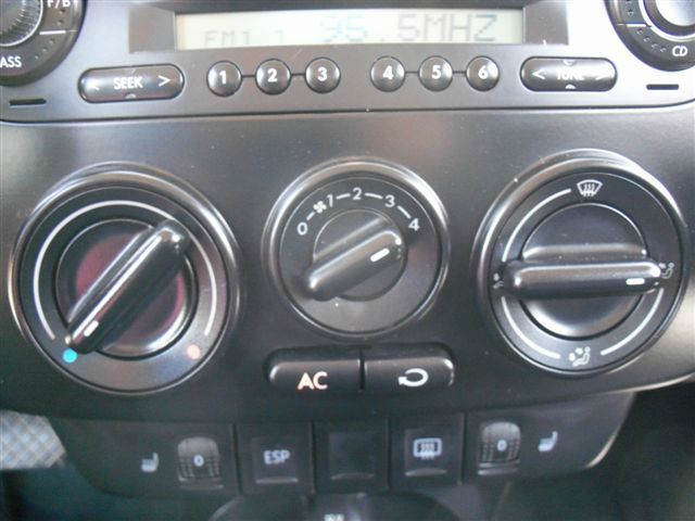 2009 Volkswagen New Beetle Supercharged Notchback