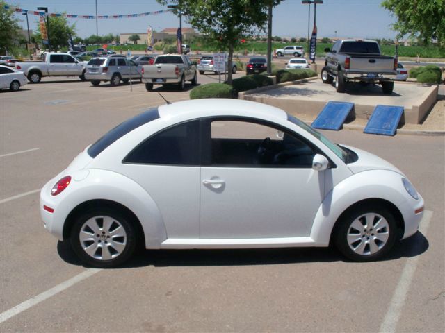 2009 Volkswagen New Beetle Supercharged Notchback