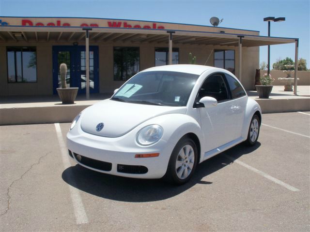 2009 Volkswagen New Beetle Supercharged Notchback