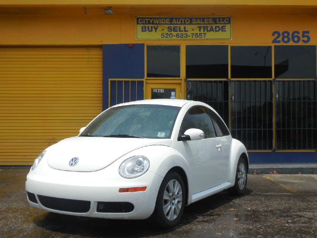 2009 Volkswagen New Beetle XR