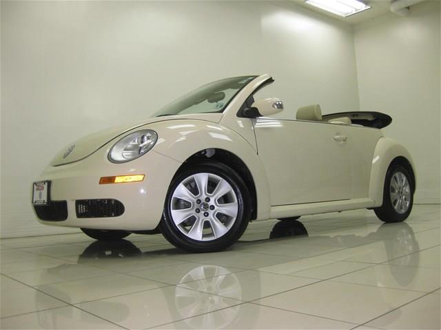 2010 Volkswagen New Beetle Hybrid III