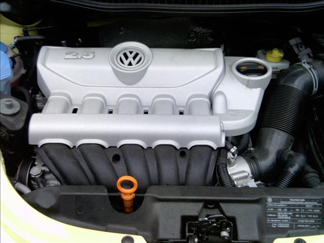 2010 Volkswagen New Beetle Unknown