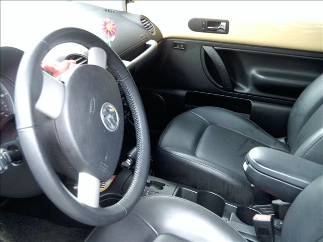 2010 Volkswagen New Beetle Unknown