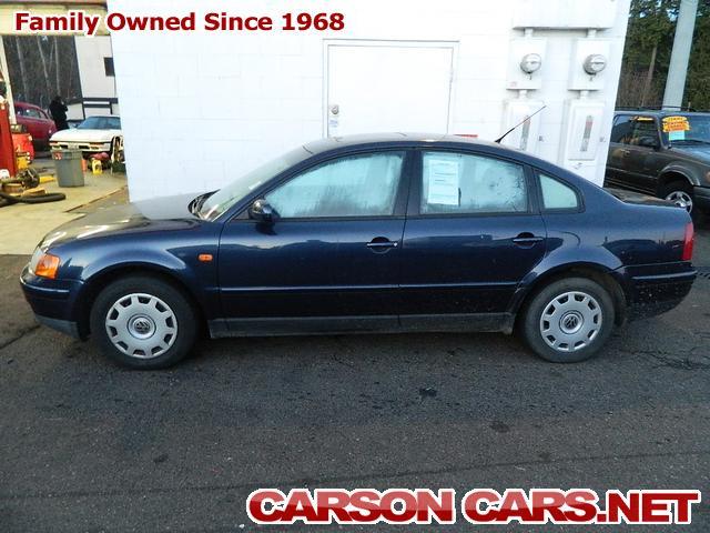 1998 Volkswagen Passat FWD 4dr Sport