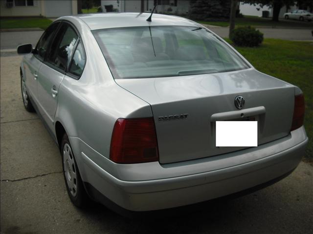 1998 Volkswagen Passat Unknown