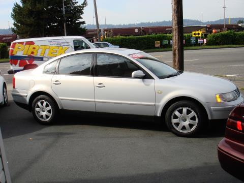 1999 Volkswagen Passat SE Crew Cab 4WD FFV