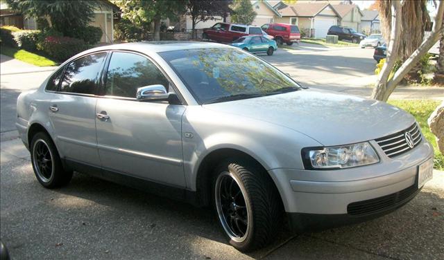 1999 Volkswagen Passat Unknown