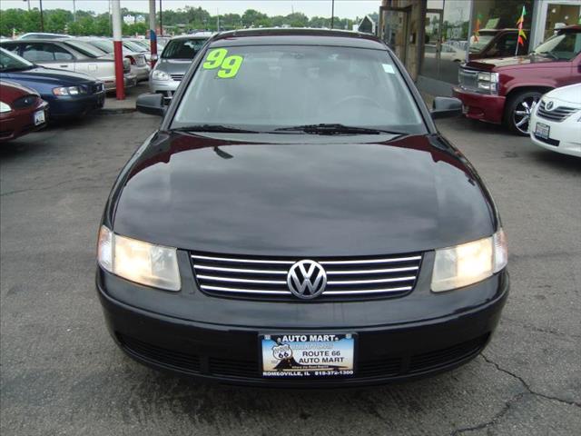 1999 Volkswagen Passat Van XE