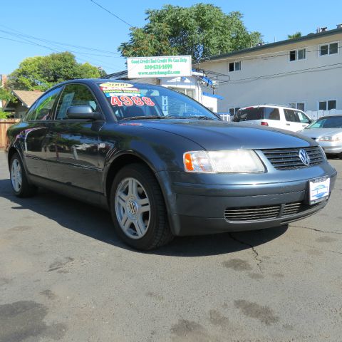 2000 Volkswagen Passat 2WD Ext Cab 134.0 Work Tr