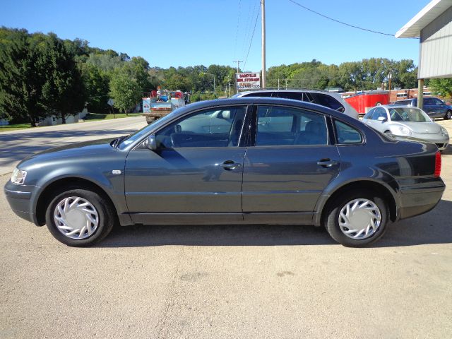 2000 Volkswagen Passat SE Crew Cab 4WD FFV