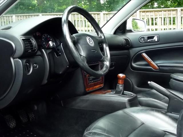 2000 Volkswagen Passat SE Crew Cab 4WD FFV