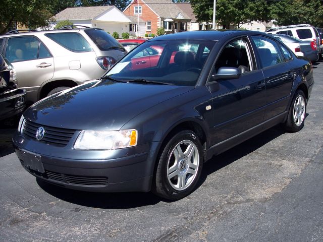 2000 Volkswagen Passat SE Crew Cab 4WD FFV