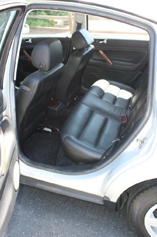 2000 Volkswagen Passat PK