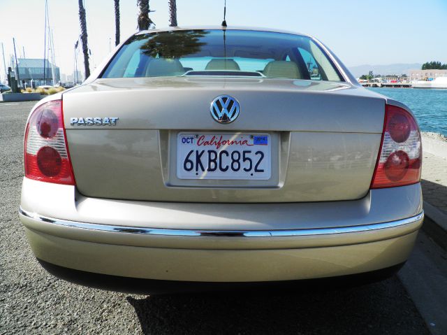 2001 Volkswagen Passat 4dr 2.9L Twin Turbo AWD W/3rd Row