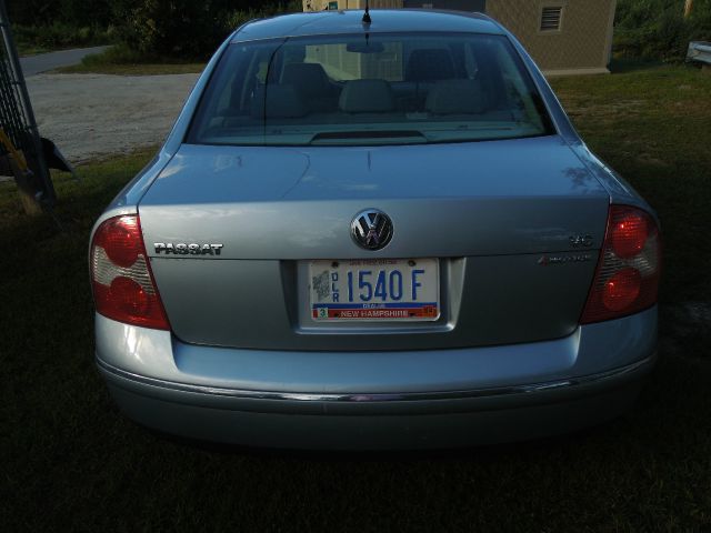 2001 Volkswagen Passat SE Crew Cab 4WD FFV