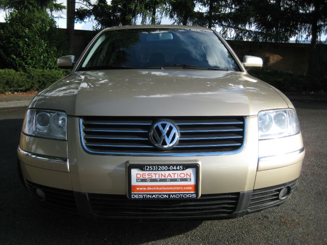 2001 Volkswagen Passat SE Crew Cab 4WD FFV