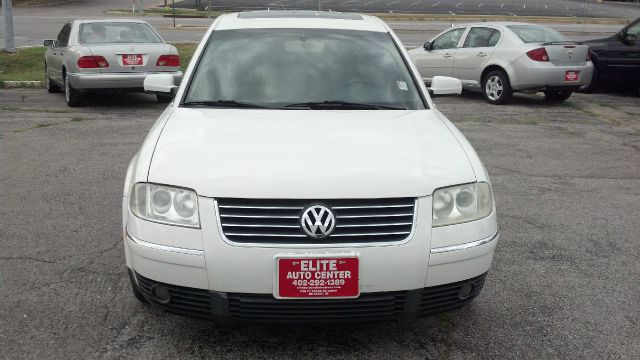 2001 Volkswagen Passat SE Crew Cab 4WD FFV