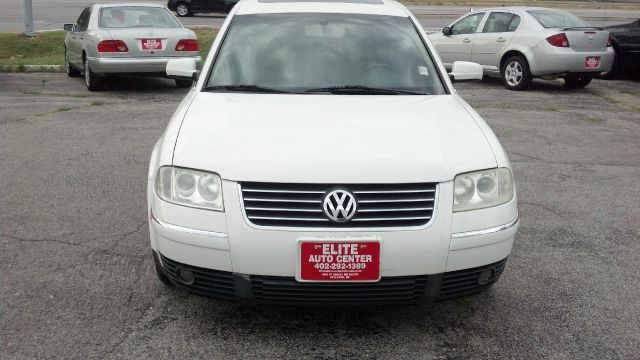 2001 Volkswagen Passat SE Crew Cab 4WD FFV