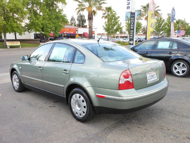 2001 Volkswagen Passat 4dr 2.9L Twin Turbo AWD W/3rd Row