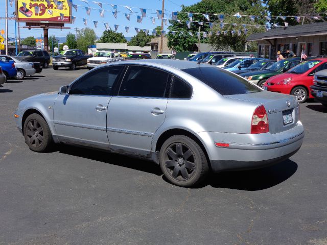 2001 Volkswagen Passat Sport. XLS. Excellente
