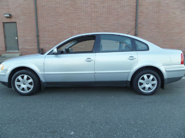 2001 Volkswagen Passat Unknown
