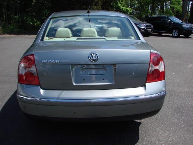 2001 Volkswagen Passat Unknown