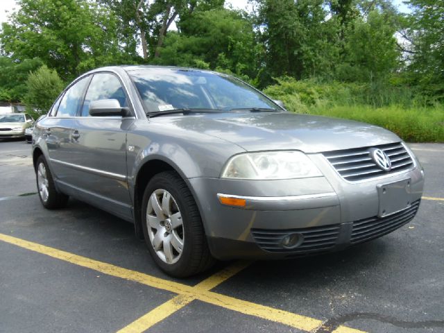2002 Volkswagen Passat LS W/leather Seats