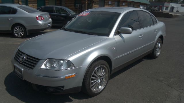 2002 Volkswagen Passat LS W/leather Seats