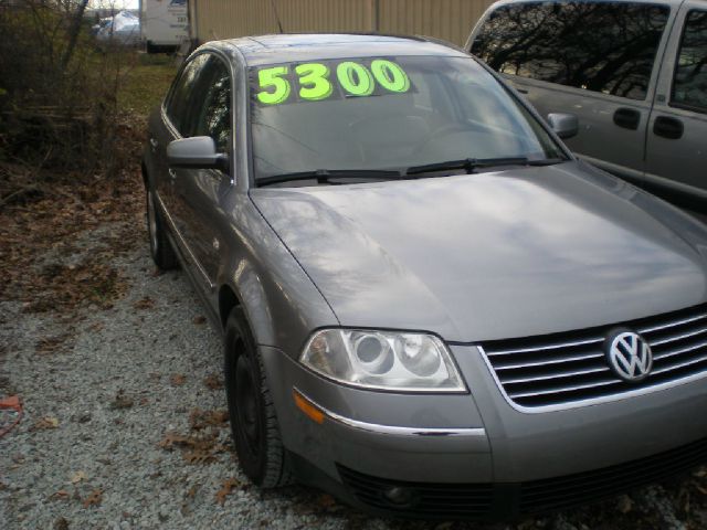 2002 Volkswagen Passat SE Crew Cab 4WD FFV