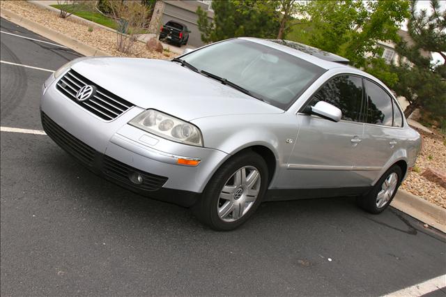 2002 Volkswagen Passat LS W/leather Seats