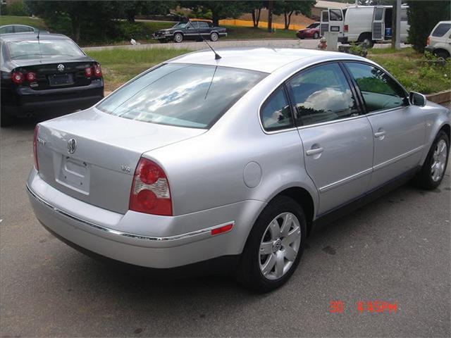 2002 Volkswagen Passat Unknown