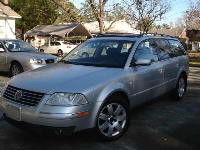 2002 Volkswagen Passat SE Crew Cab 4WD FFV