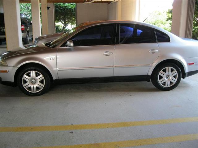 2002 Volkswagen Passat Unknown