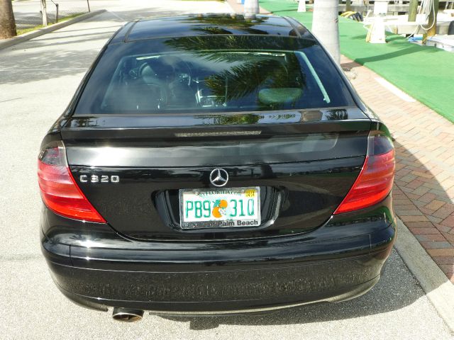 2002 Volkswagen Passat SE Crew Cab 4WD FFV