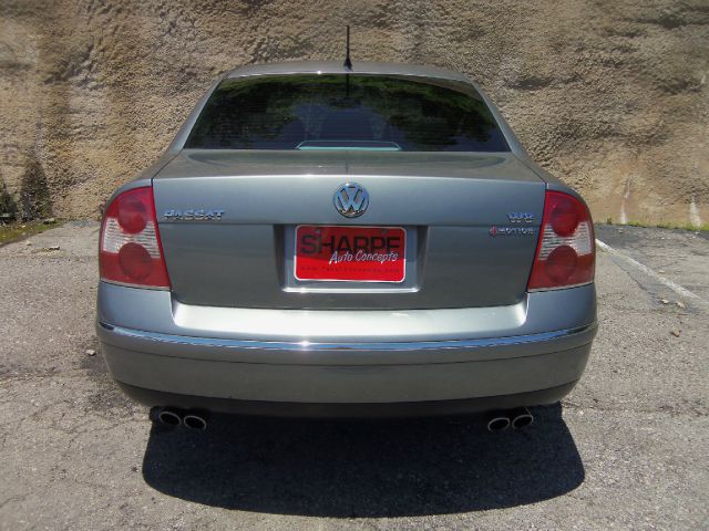 2002 Volkswagen Passat LS W/leather Seats