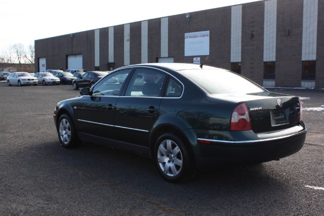 2002 Volkswagen Passat LS W/leather Seats