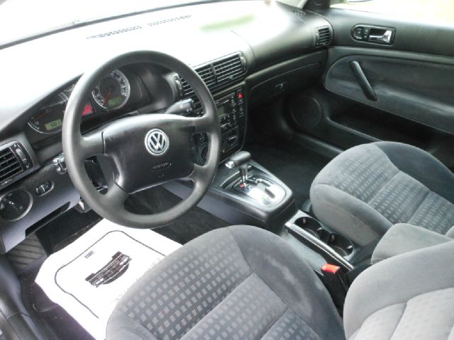 2003 Volkswagen Passat AWD Denali