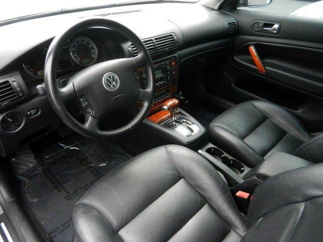 2003 Volkswagen Passat SE Crew Cab 4WD FFV