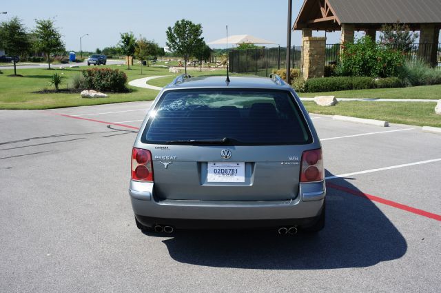2003 Volkswagen Passat LS W/leather Seats