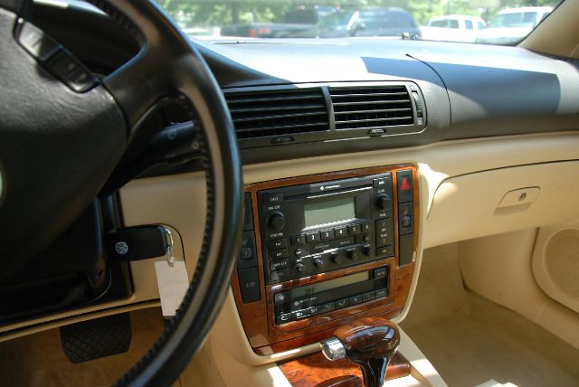 2003 Volkswagen Passat SE Crew Cab 4WD FFV