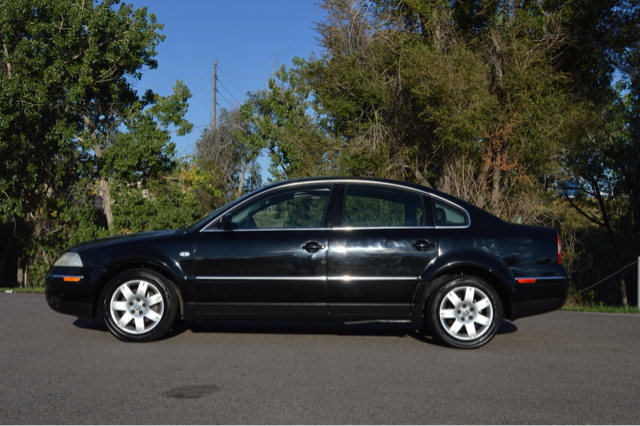 2003 Volkswagen Passat SE Crew Cab 4WD FFV