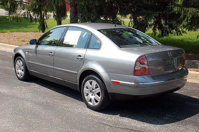 2003 Volkswagen Passat SE Crew Cab 4WD FFV