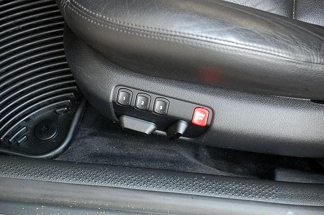 2003 Volkswagen Passat SE Crew Cab 4WD FFV