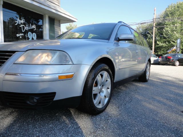 2003 Volkswagen Passat SE Crew Cab 4WD FFV