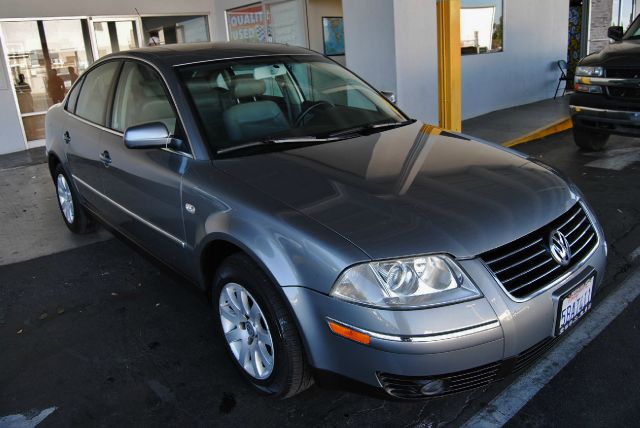 2003 Volkswagen Passat King Cab 4WD