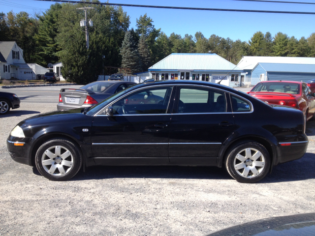 2003 Volkswagen Passat SE Crew Cab 4WD FFV